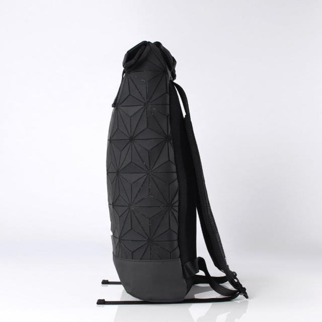 adidas(アディダス)のオリジナルス リュック バックパック[BACKPACK ROLL TOP] レディースのバッグ(リュック/バックパック)の商品写真