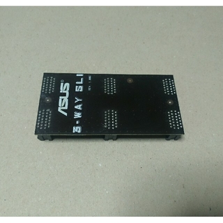 エイスース(ASUS)の新品🎁ASUS純正品 3-Way NVIDIA SLI ブリッジカード 非売品(PCパーツ)