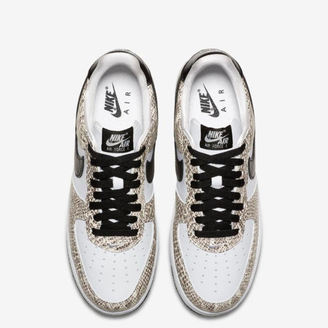 超激得安い】 NIKE - NIKE エアフォース1 lowココアスネークの通販 by
