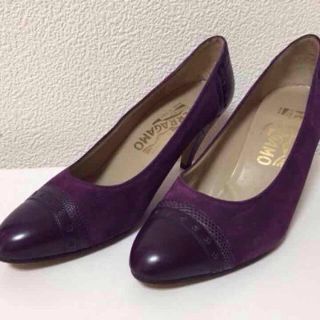 フェラガモ(Ferragamo)のフェラガモ パープルパンプス(ハイヒール/パンプス)