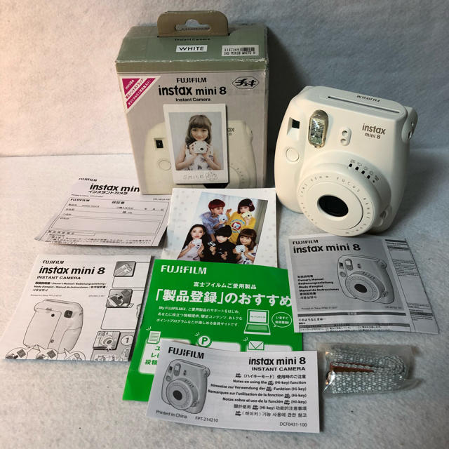 富士フイルム - 富士フイルム インスタントカメラ チェキ instax mini8の通販 by リユースショップ｜フジフイルムならラクマ