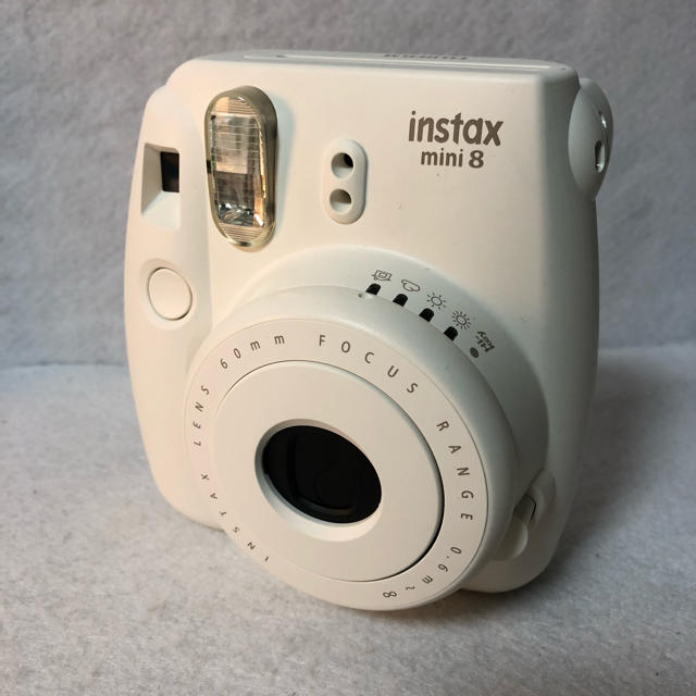 富士フイルム - 富士フイルム インスタントカメラ チェキ instax mini8の通販 by リユースショップ｜フジフイルムならラクマ