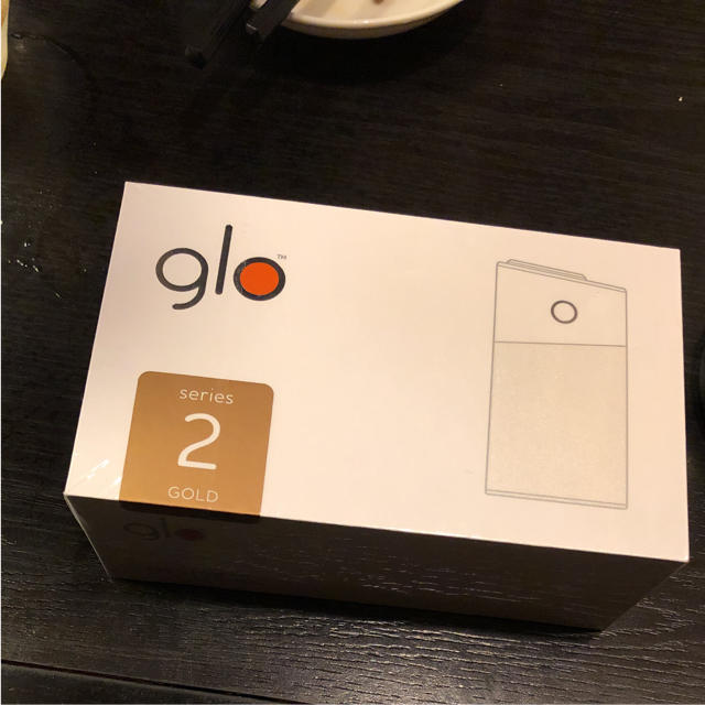 glo(グロー)のglo（限定品ゴールド） メンズのファッション小物(タバコグッズ)の商品写真