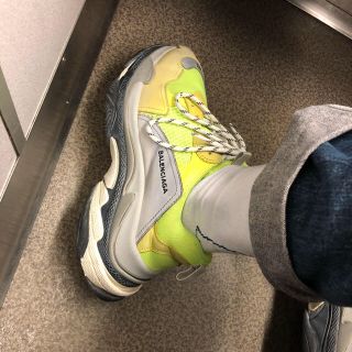 バレンシアガ(Balenciaga)のtriple s ネオンイエロー 43 (スニーカー)