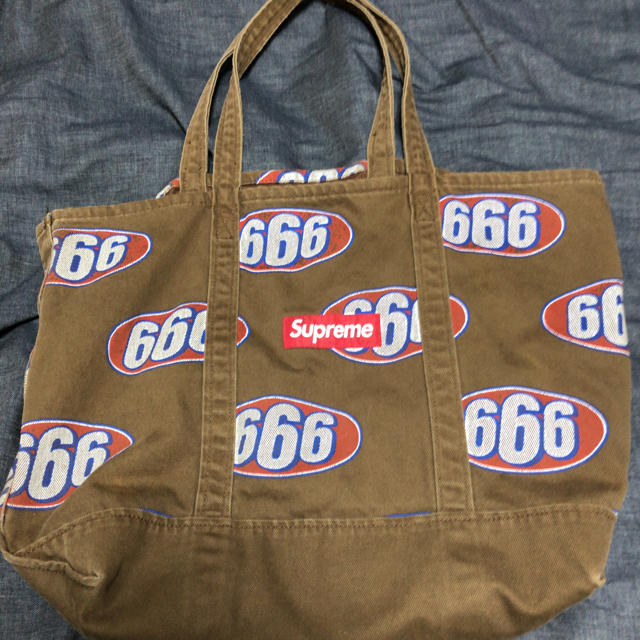 Supreme(シュプリーム)のsupreme ✖️vans 666 デニムトートバッグ 極美品 メンズのバッグ(トートバッグ)の商品写真