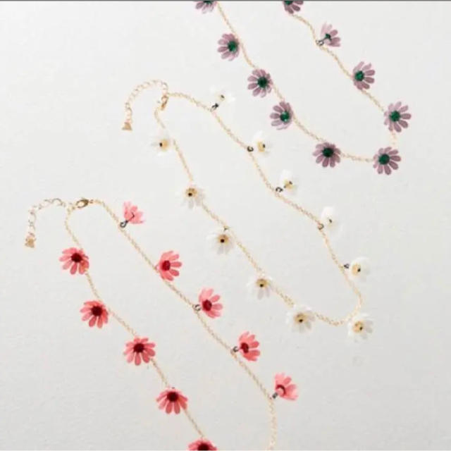 mother(マザー)のDAISY NECKLACE レディースのアクセサリー(ネックレス)の商品写真