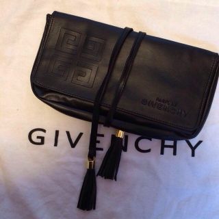 ジバンシィ(GIVENCHY)のGIVENCHY☆クラッチバッグ☆(クラッチバッグ)