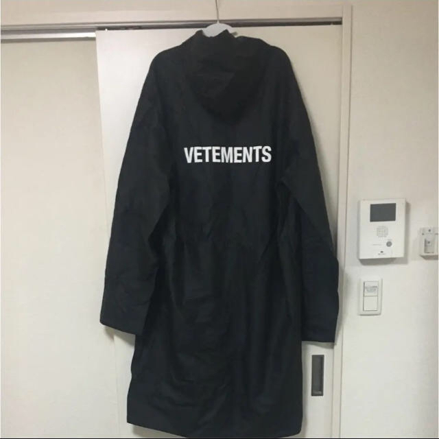 Balenciaga(バレンシアガ)のVETEMENTS vetements レインコート 2017AW メンズのファッション小物(レインコート)の商品写真