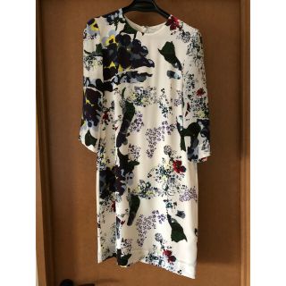 Erdem - ERDEM アーデム☆ フラワープリント ワンピース の通販 by ... ERDEM アーデム★ フラワープリント ワンピース