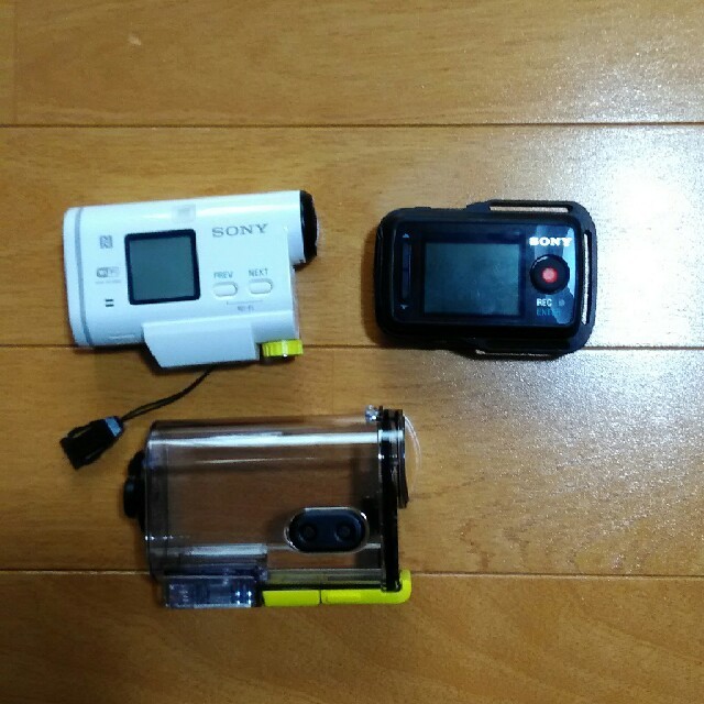 スマホ/家電/カメラSonyデジタルビデオカメラレコーダーHDR-AS100V