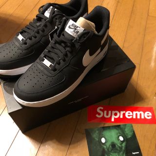 シュプリーム(Supreme)のNIKE AIR FORCE 1 LOW (スニーカー)