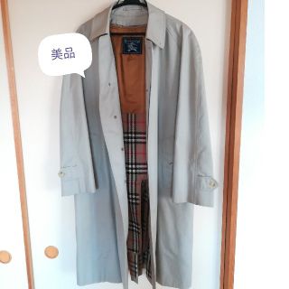 バーバリー(BURBERRY)の『美品』クリーニング済み　お早めに！Burberrys(ステンカラーコート)