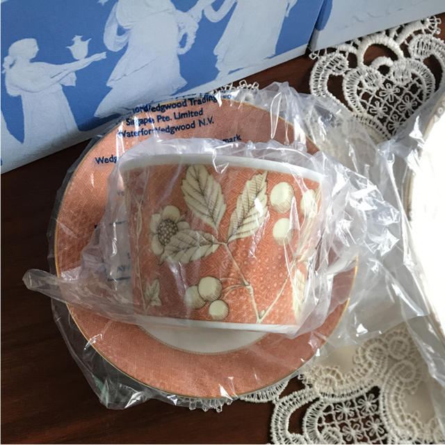 WEDGWOOD(ウェッジウッド)の【新品未使用】ウェッジウッド フランシスセット【廃盤品】 インテリア/住まい/日用品のキッチン/食器(食器)の商品写真