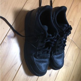 ナイキ(NIKE)のNIKEスニーカー22センチ(スニーカー)