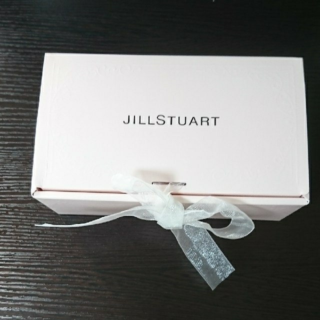 JILLSTUART(ジルスチュアート)のKAORU様専用« 箱付き新品»JILLSTUART ハンドジェル コスメ/美容のボディケア(ハンドクリーム)の商品写真