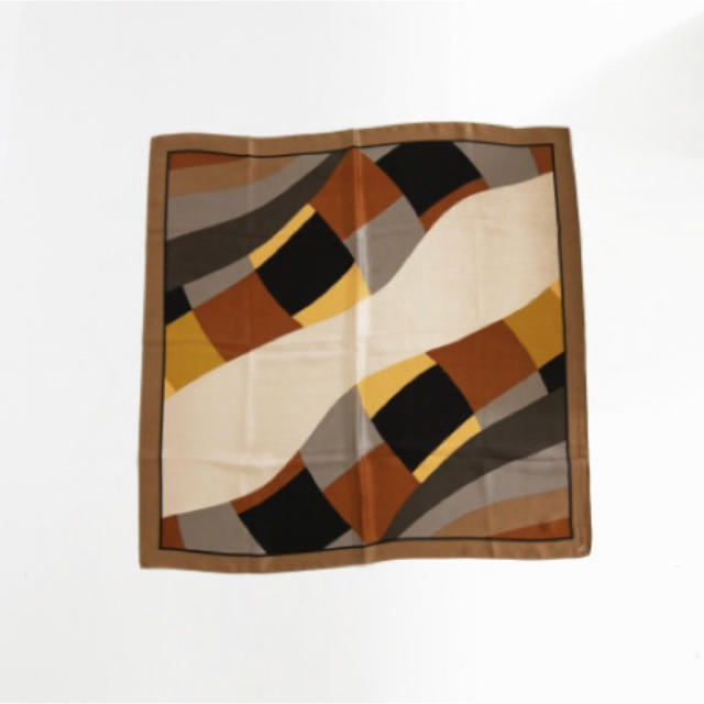 TODAYFUL(トゥデイフル)のTODAYFUL Pattern Wide Scarf スカーフ 完売 レディースのファッション小物(バンダナ/スカーフ)の商品写真