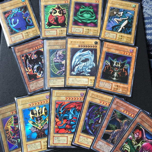 遊戯王まとめ売り 初期も多数あり 注目 67.0%OFF www.toyotec.com