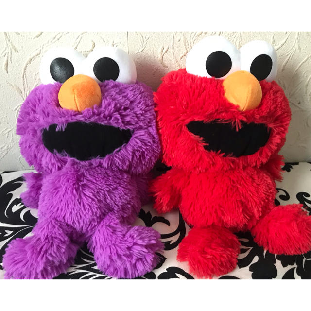 SESAME STREET(セサミストリート)のしゅう様専用　エルモぬいぐるみ エンタメ/ホビーのおもちゃ/ぬいぐるみ(ぬいぐるみ)の商品写真