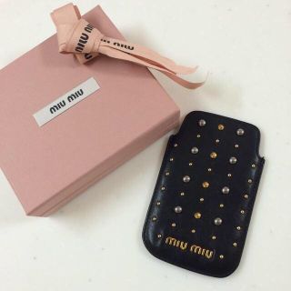 ミュウミュウ(miumiu)のduffy様専用♥︎(モバイルケース/カバー)