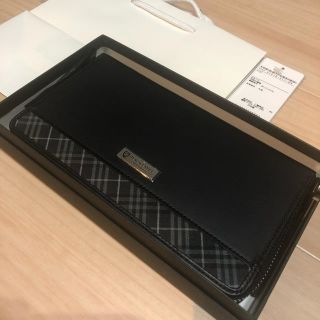 ブラックレーベルクレストブリッジ(BLACK LABEL CRESTBRIDGE)の新品★クレストブリッジ★ブラックレーベル★ラウンド ジップ 財布 バーバリー好き(長財布)