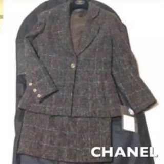 シャネル(CHANEL)の瑠璃子様専用です❗️【美品】正規品 CHANEL ツイード スーツ 40(スーツ)