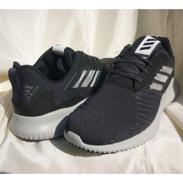 adidas(アディダス)の新品28㎝★アディダス adidas Alpha BOUNCE RCランニングシ メンズの靴/シューズ(スニーカー)の商品写真