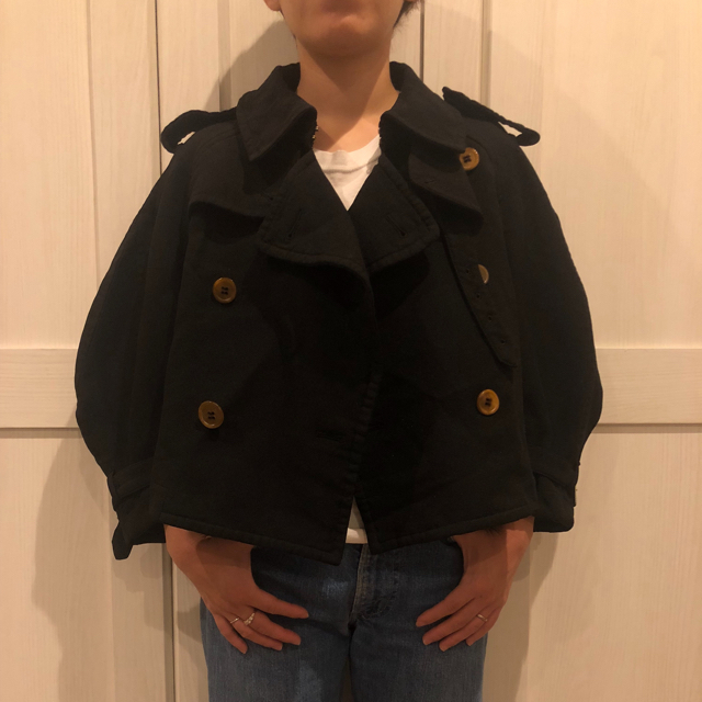 COMME des GARCONS(コムデギャルソン)の最終値下げ コムデギャルソン コート レディースのジャケット/アウター(ピーコート)の商品写真