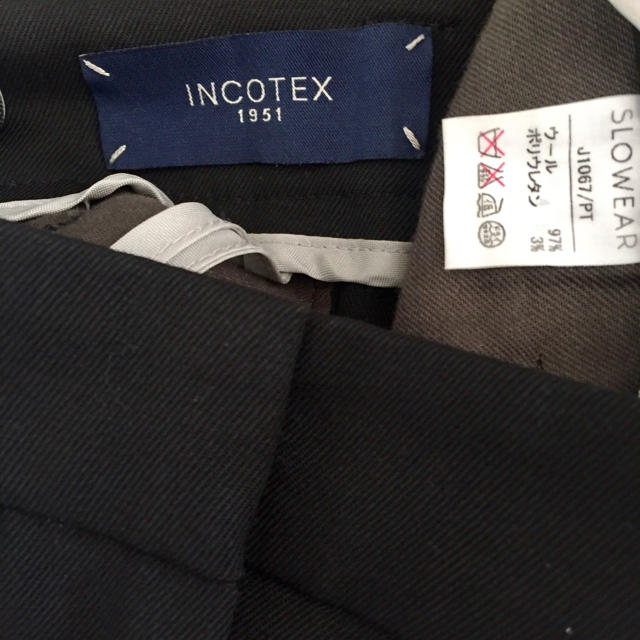 INCOTEX(インコテックス)のINCOTEX♡黒色のテーパードパンツ レディースのパンツ(カジュアルパンツ)の商品写真