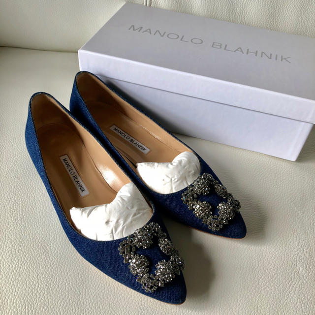 レディースmanolo blahnik マノロブラニク  ハンギシ フラット デニム 38