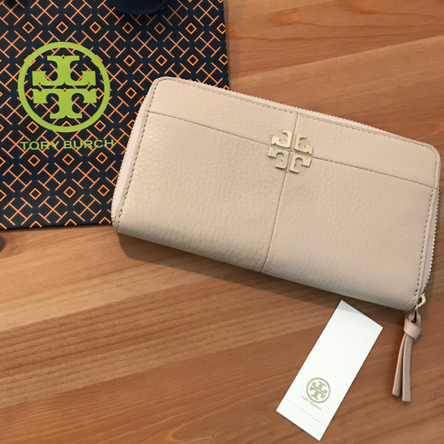 ファッション小物アメリカ購入*完売品*Tory  Burch*ラウンドジップ *長財布*ベージュ