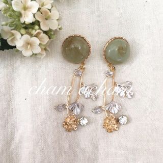 フラワー(flower)のhandmade♡vintage flower (ピアス)