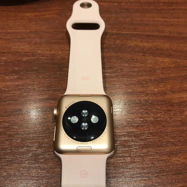 Apple Watch(アップルウォッチ)のApple Watch series3 38mm GPS メンズの時計(腕時計(デジタル))の商品写真