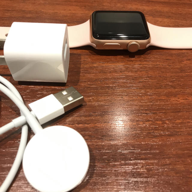 Apple Watch(アップルウォッチ)のApple Watch series3 38mm GPS メンズの時計(腕時計(デジタル))の商品写真