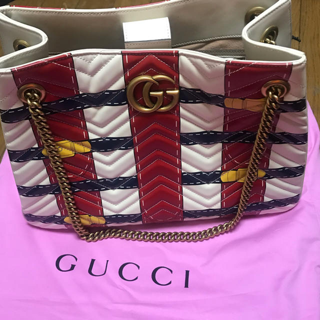 Gucci(グッチ)のバッグ レディースのバッグ(トートバッグ)の商品写真