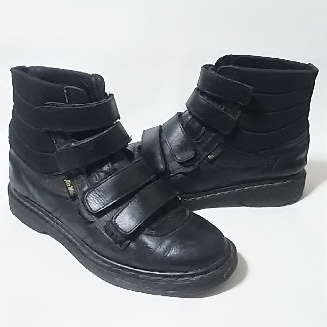 Dr.Martens(ドクターマーチン)の
希少ビンテージ!ドクターマーチン牛革レザーベルクロブーツ人気の黒！


 メンズの靴/シューズ(ブーツ)の商品写真