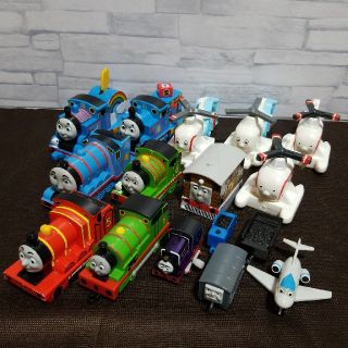 マクドナルド(マクドナルド)のトーマス カプセルプラレール つないでコロコロ ハッピーセット パーシー(電車のおもちゃ/車)