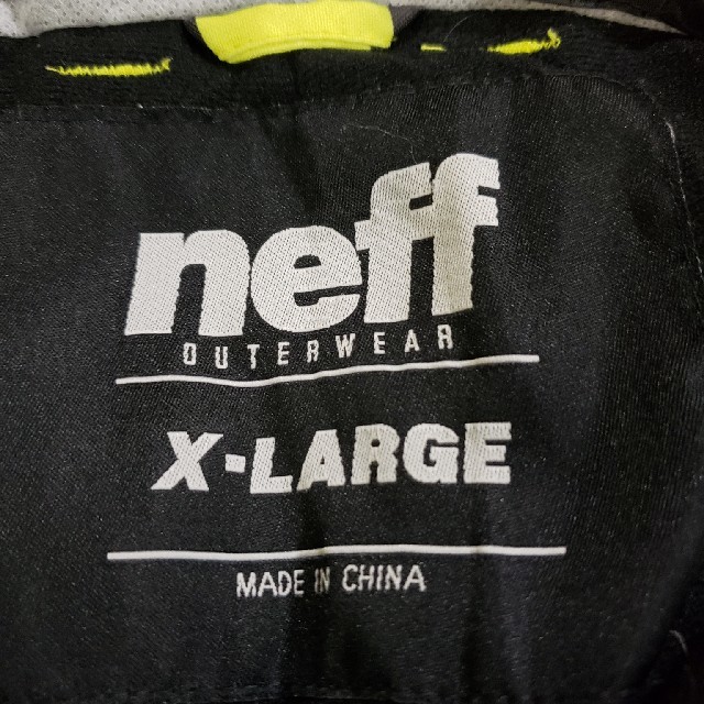 Neff(ネフ)のスノーボードウェア　neff パンツ　 スポーツ/アウトドアのスノーボード(ウエア/装備)の商品写真