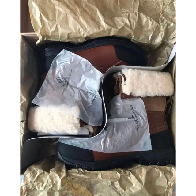 UGG(アグ)のUGG BUTTE SNOW BOOTS アグ ブーツ ムートン シープスキン メンズの靴/シューズ(ブーツ)の商品写真