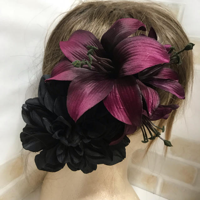 ダークカラー カサブランカ 黒 ダリア 髪飾り 成人式 結婚式の通販 By Hair Accessory Beller ラクマ