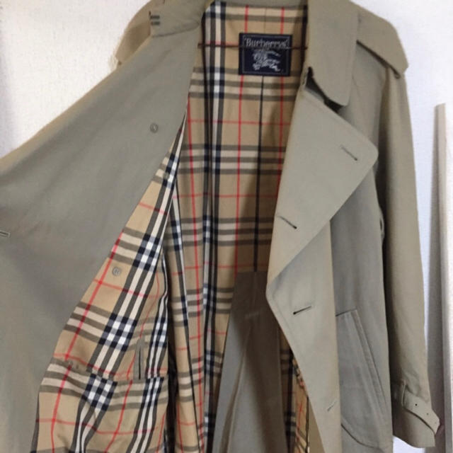 BURBERRY - バーバリー トレンチコート 値下げ中!の通販 by BURBERRY - バーバリー トレンチコート 値下げ中!の通販 by