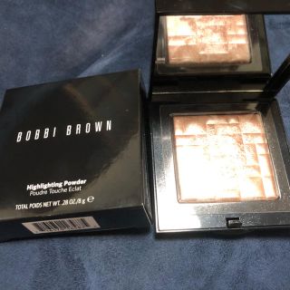 ボビイブラウン(BOBBI BROWN)のボビーブラウン ハイライティングパウダー(フェイスカラー)