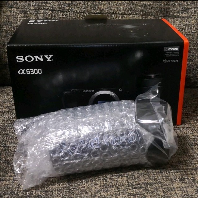 新品未使用 SONY E 18-135mm SEL18135 高倍率ズームレンズ 超歓迎