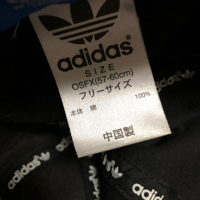 adidas(アディダス)のアディダス オリジナル キャップ レディースの帽子(キャップ)の商品写真