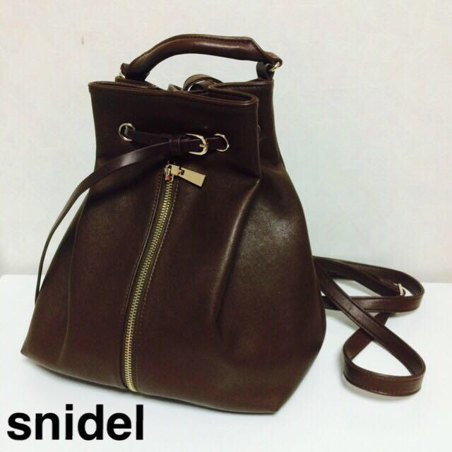 SNIDEL(スナイデル)のsnidel 今季ファスナーバックパック レディースのバッグ(リュック/バックパック)の商品写真