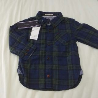 トミーヒルフィガー(TOMMY HILFIGER)の☆新品タグ付き・TOMMY HILFIGER・ボーイズシャツ80cm☆(シャツ/カットソー)