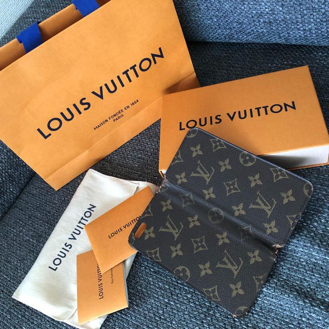 dior アイフォーン7 ケース 三つ折 / LOUIS VUITTON - ルイヴィトン☆iPhoneケースの通販 by kaya.s shop｜ルイヴィトンならラクマ