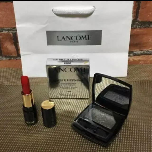 LANCOME(ランコム)のランコム☆アイシャドウ＆口紅  セット コスメ/美容のベースメイク/化粧品(アイシャドウ)の商品写真