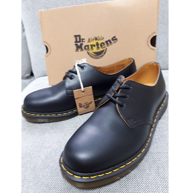 新品 正規店舗購入 レア Dr.Martens (ドクターマーチン) UK4