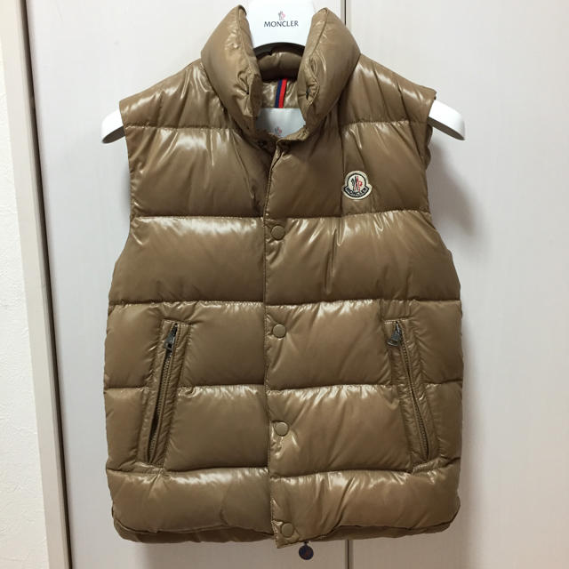 MONCLER ダウンベスト