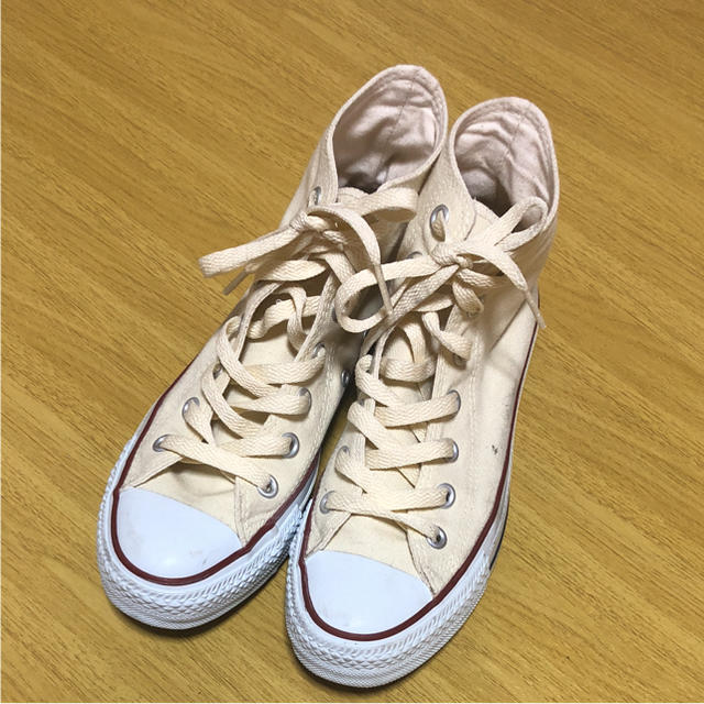 CONVERSE(コンバース)のconverse ハイカットホワイトスニーカー レディースの靴/シューズ(スニーカー)の商品写真